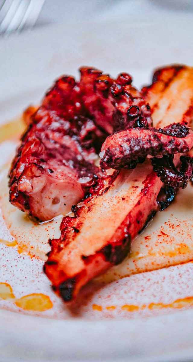 Pulpo a la brasa El Llar de la Catedral